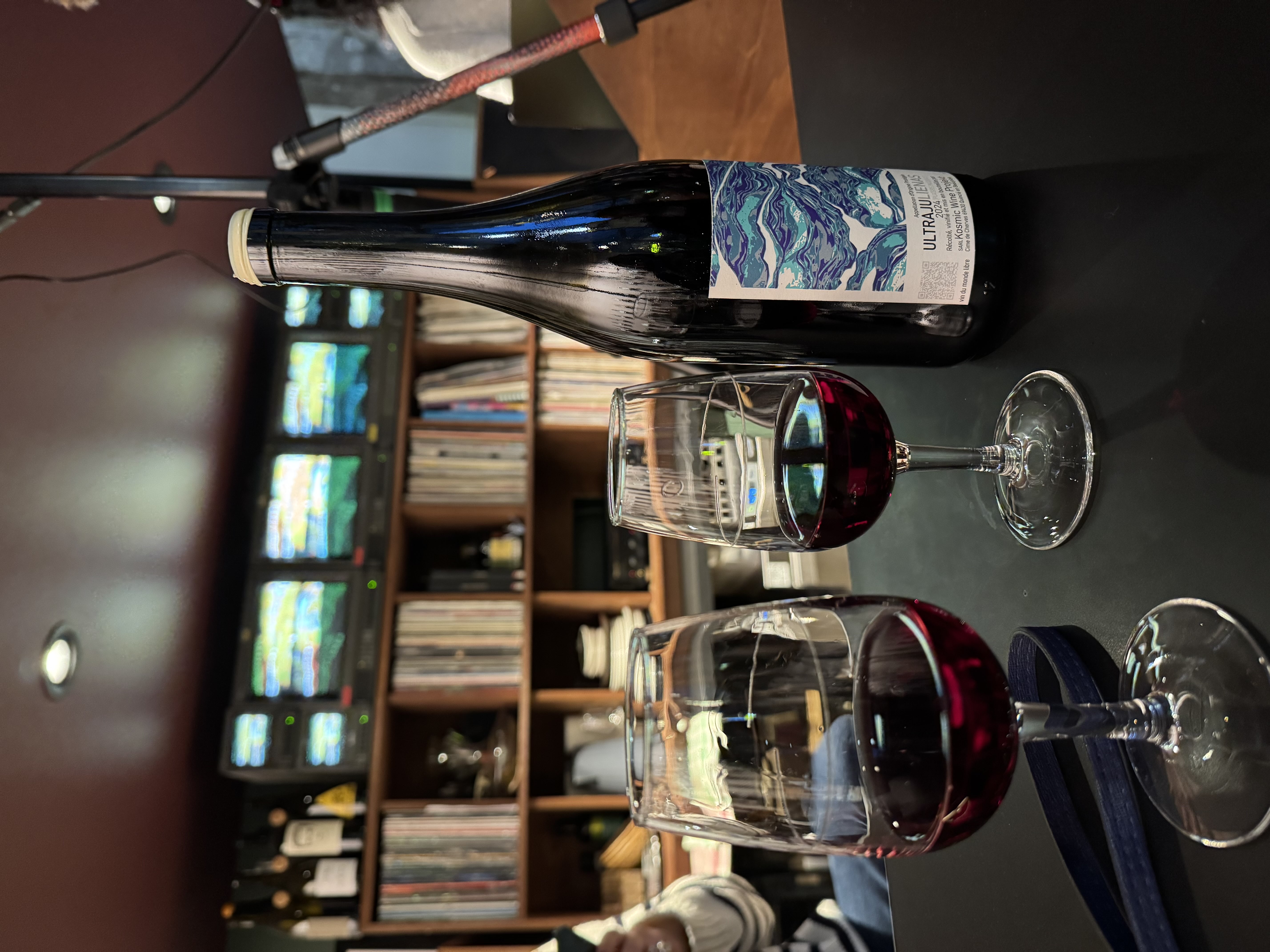 UltrajuLienas by nikimermelada