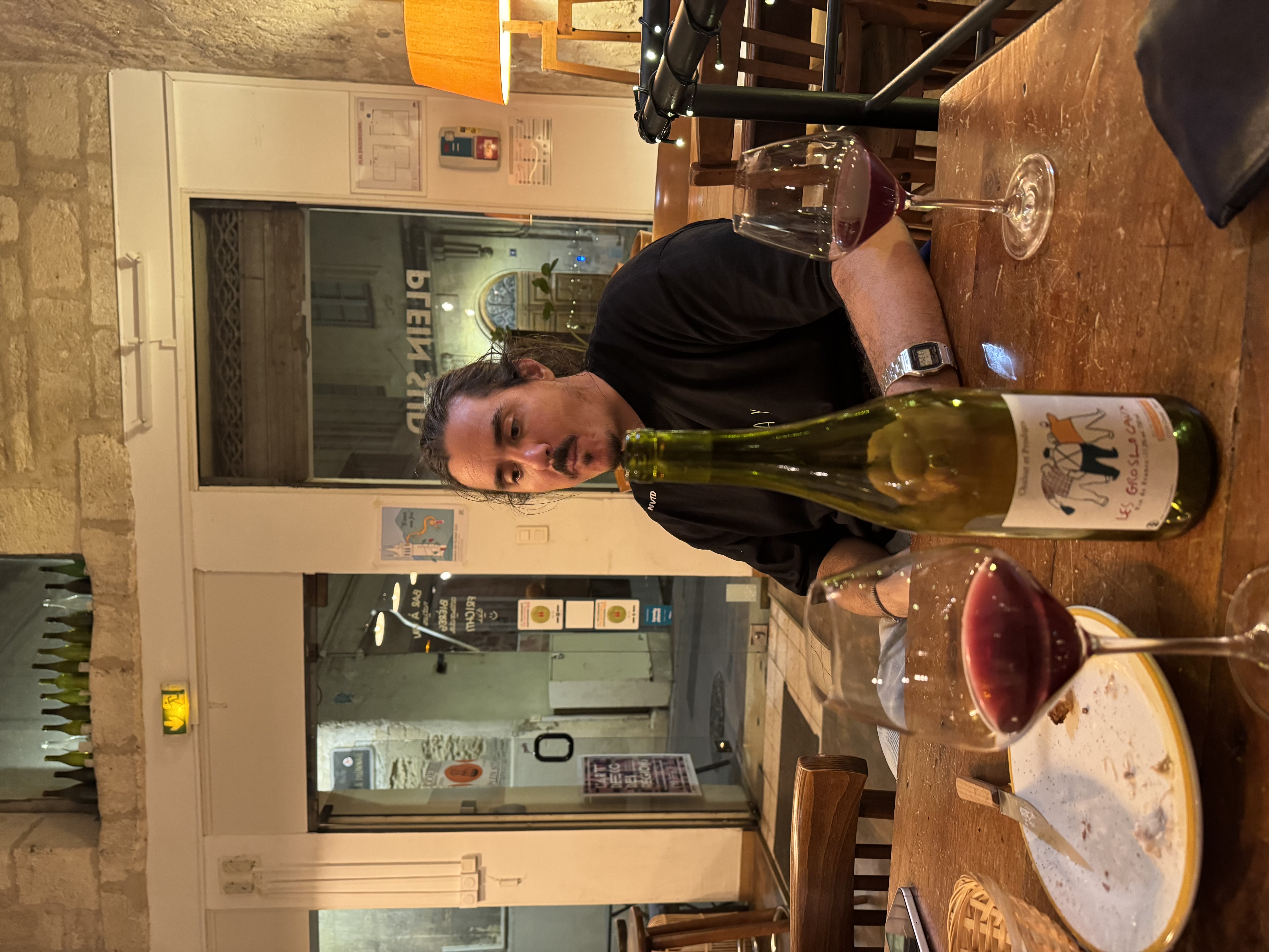 Les Gros Locaux by nikimermelada