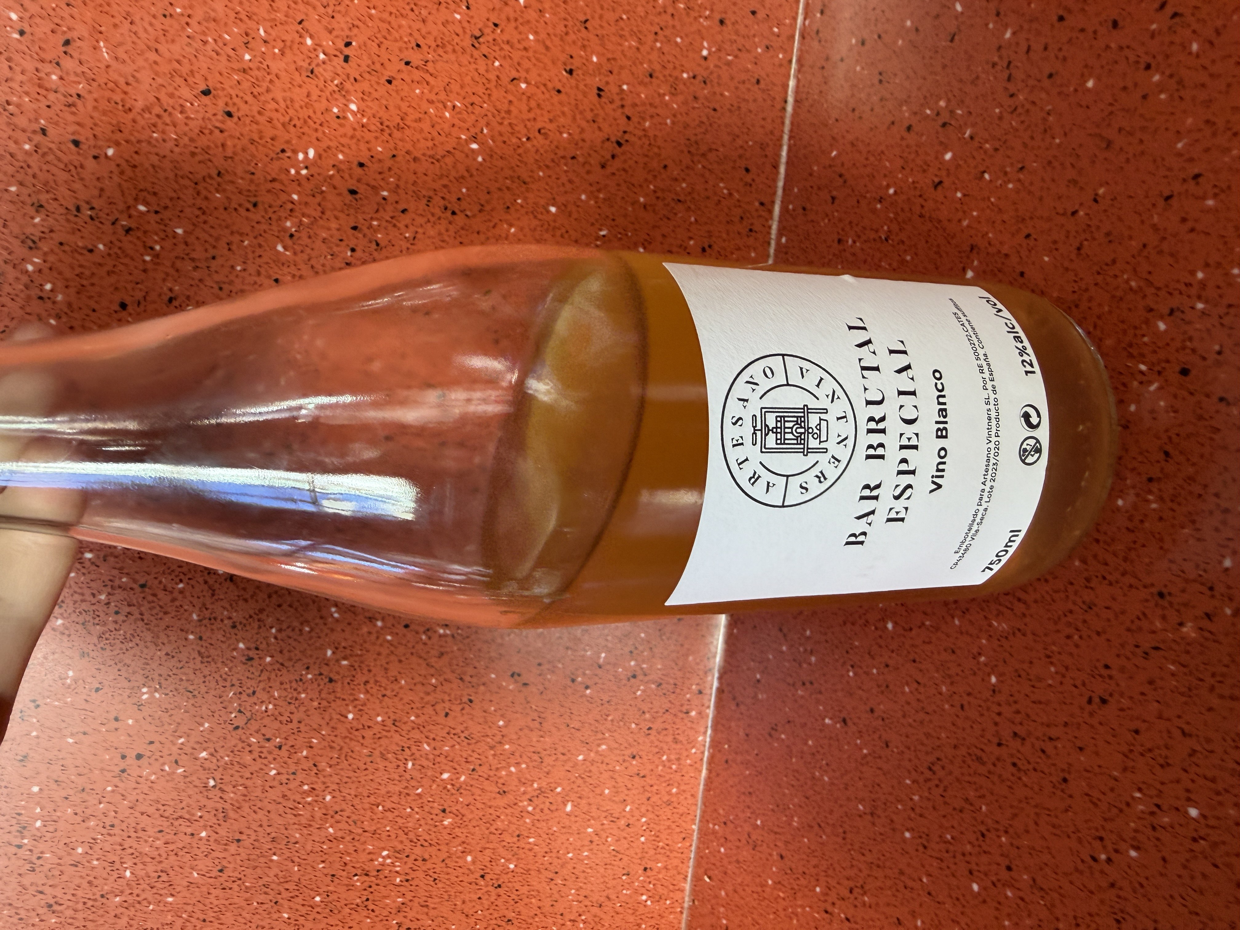 Bar Brutal Especial by lauperz