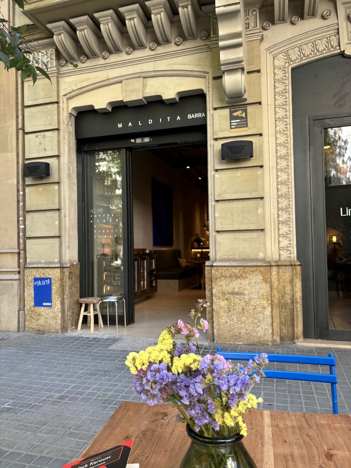 Maldita Barra Barcelona Restaurant Wine Bar photo 2