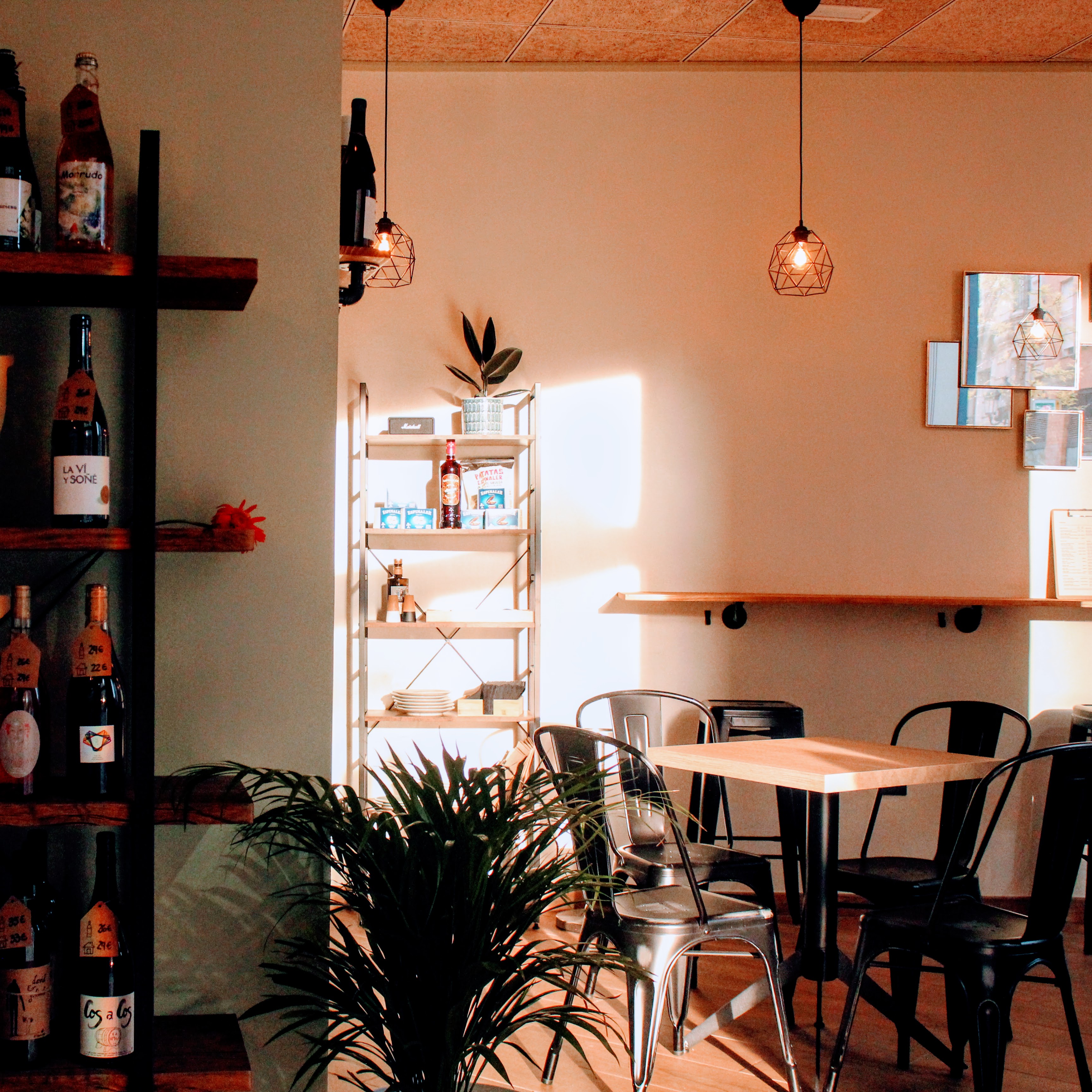 ViveVino Natural Winebar photo 2