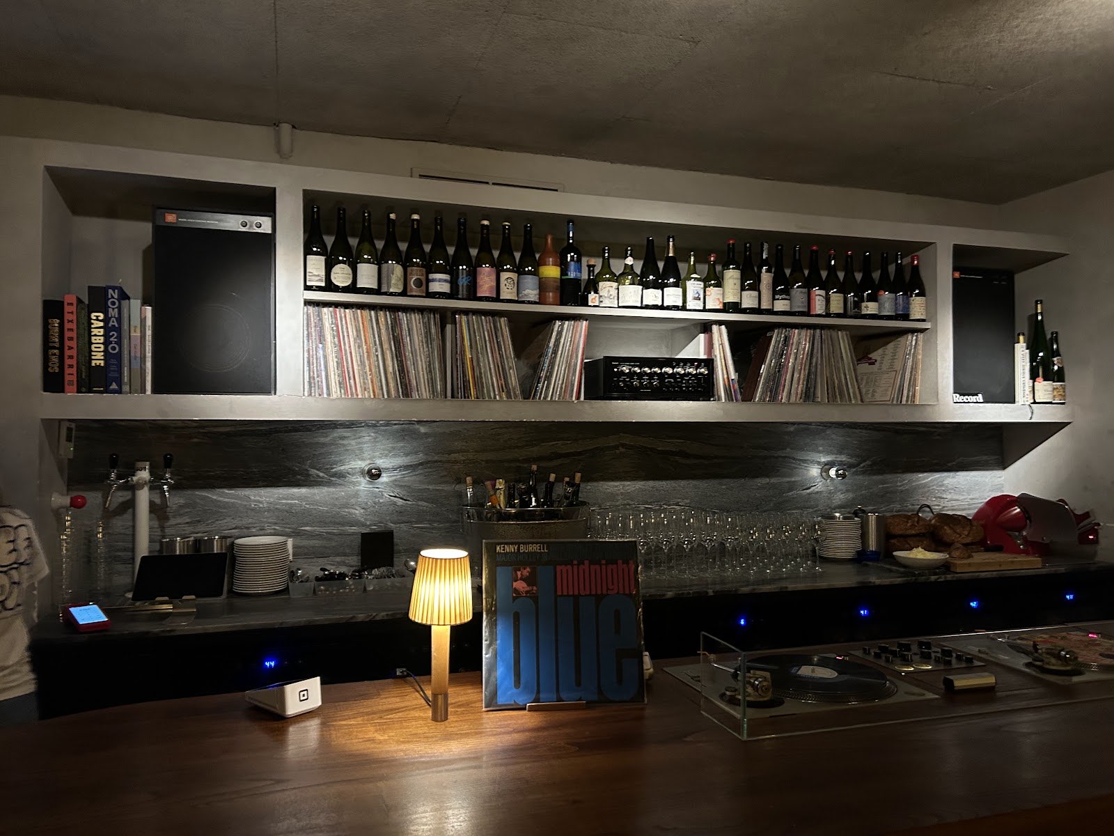 Gota Wine Bar photo 4