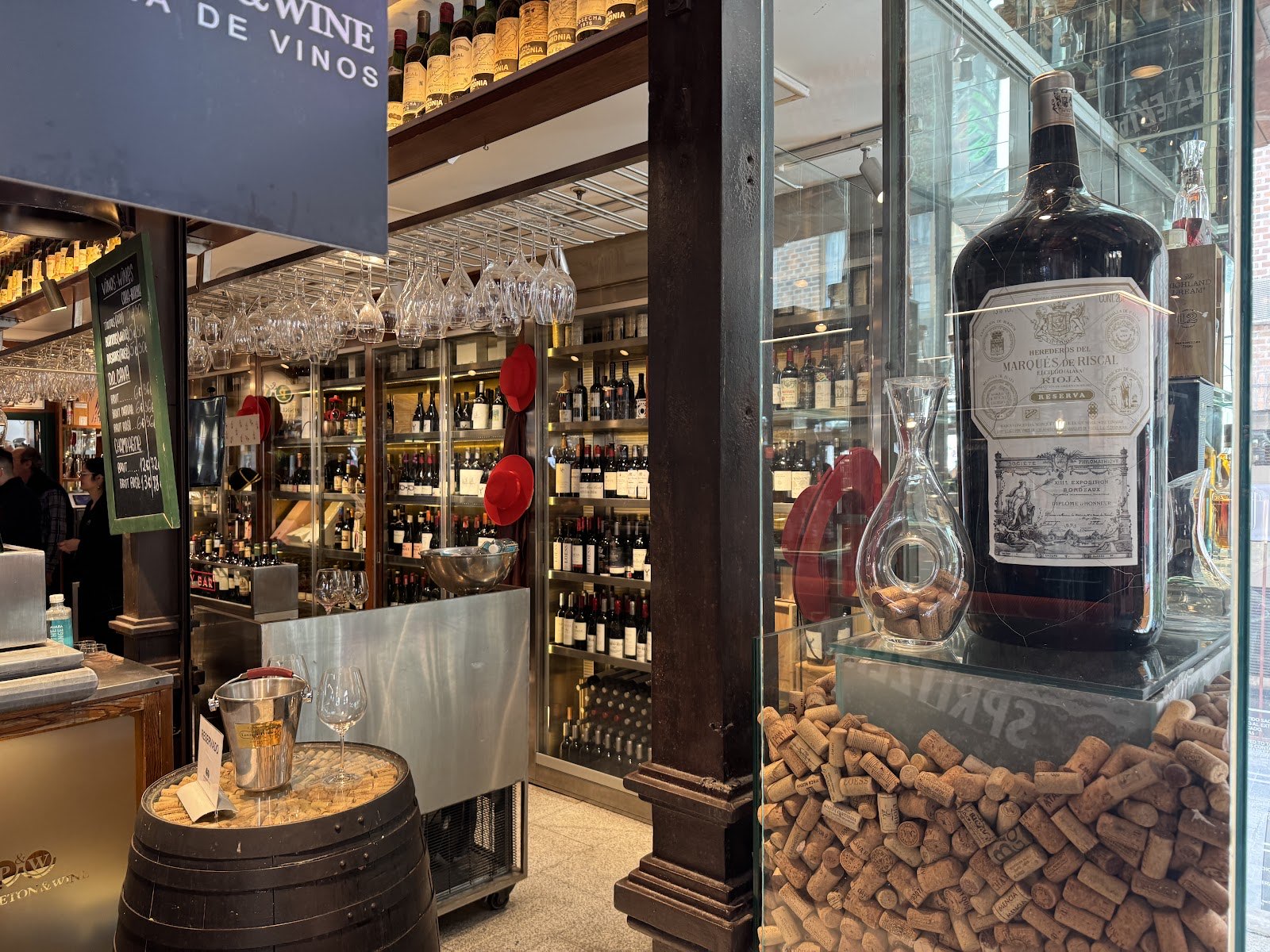 Pinkleton y Wine photo 2