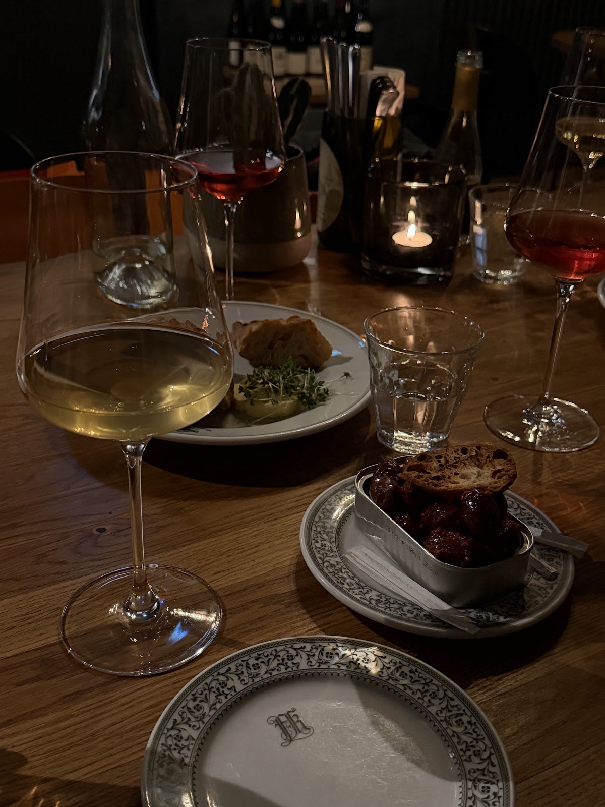 Trotte Weinbar photo 2