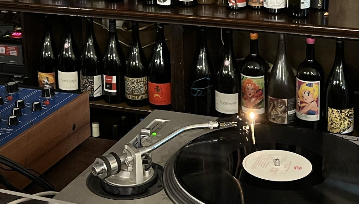 Bar Manifest photo 3