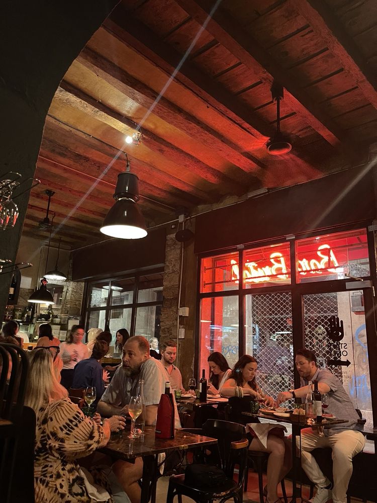 Can Cisa/Bar Brutal photo 3