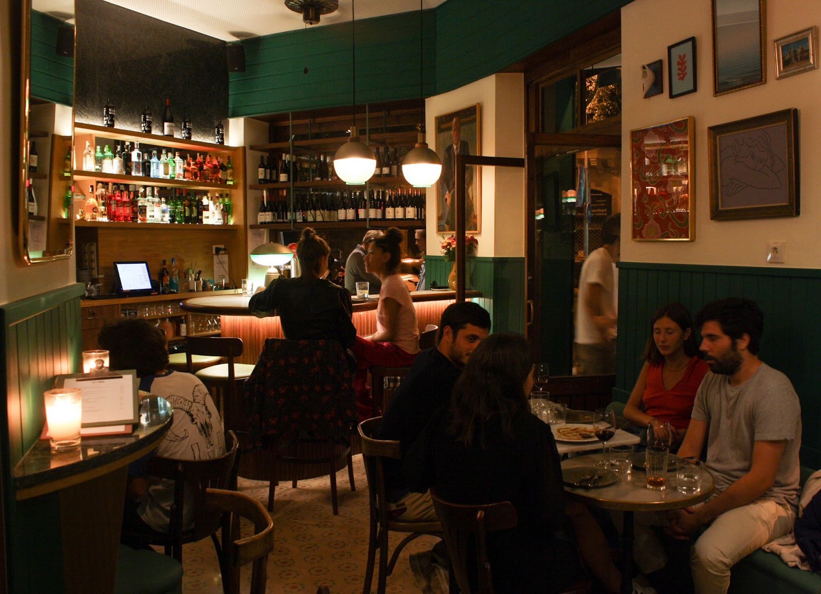 Soma restaurant photo 2