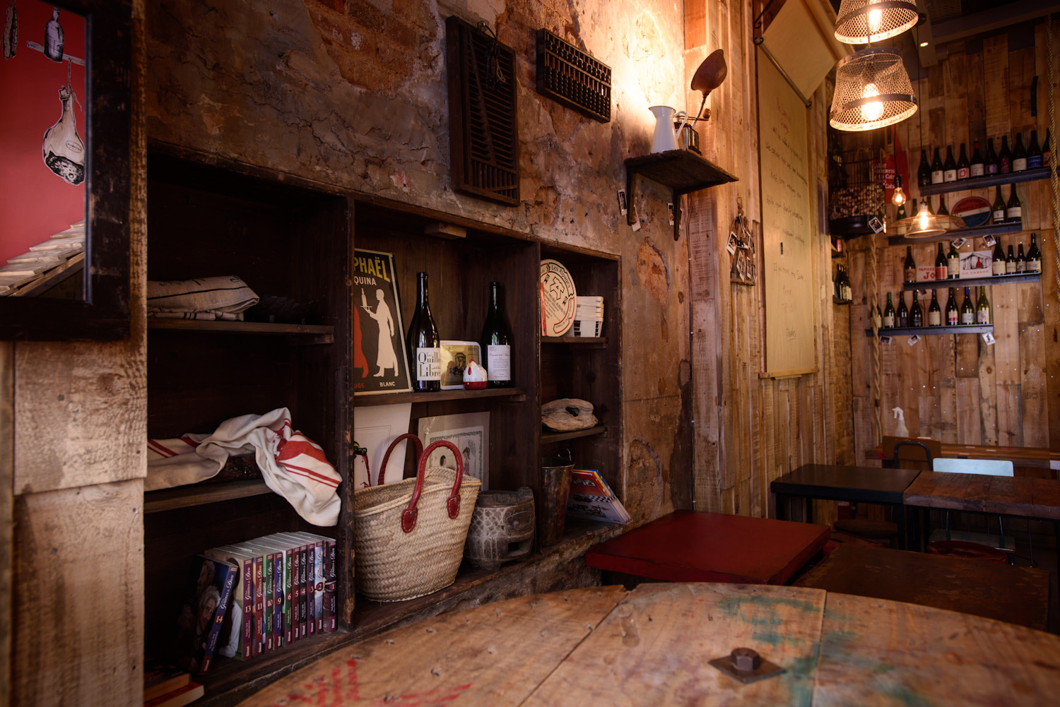 La Cabane Wine Bistro photo 2