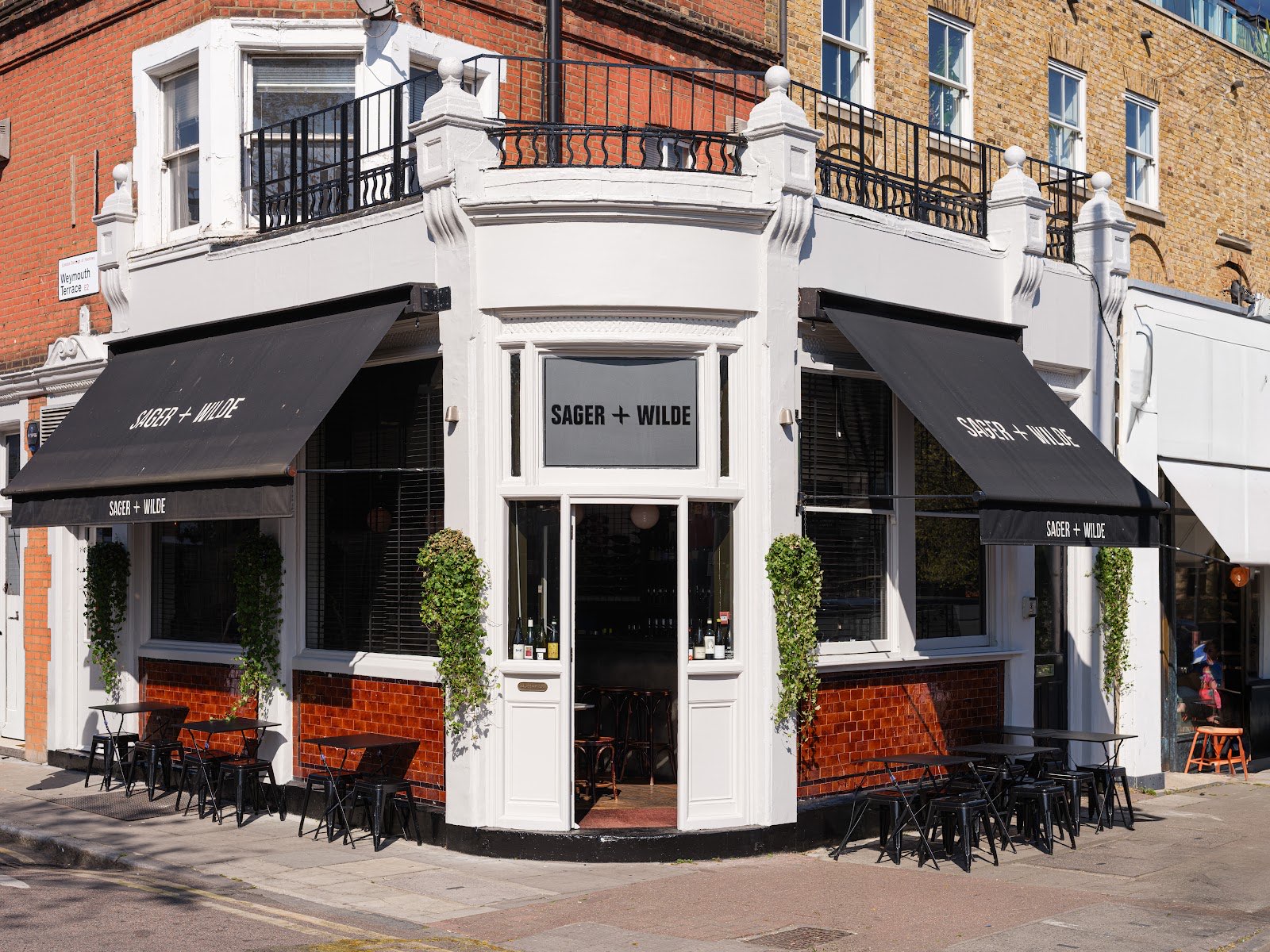 Sager + Wilde photo 3