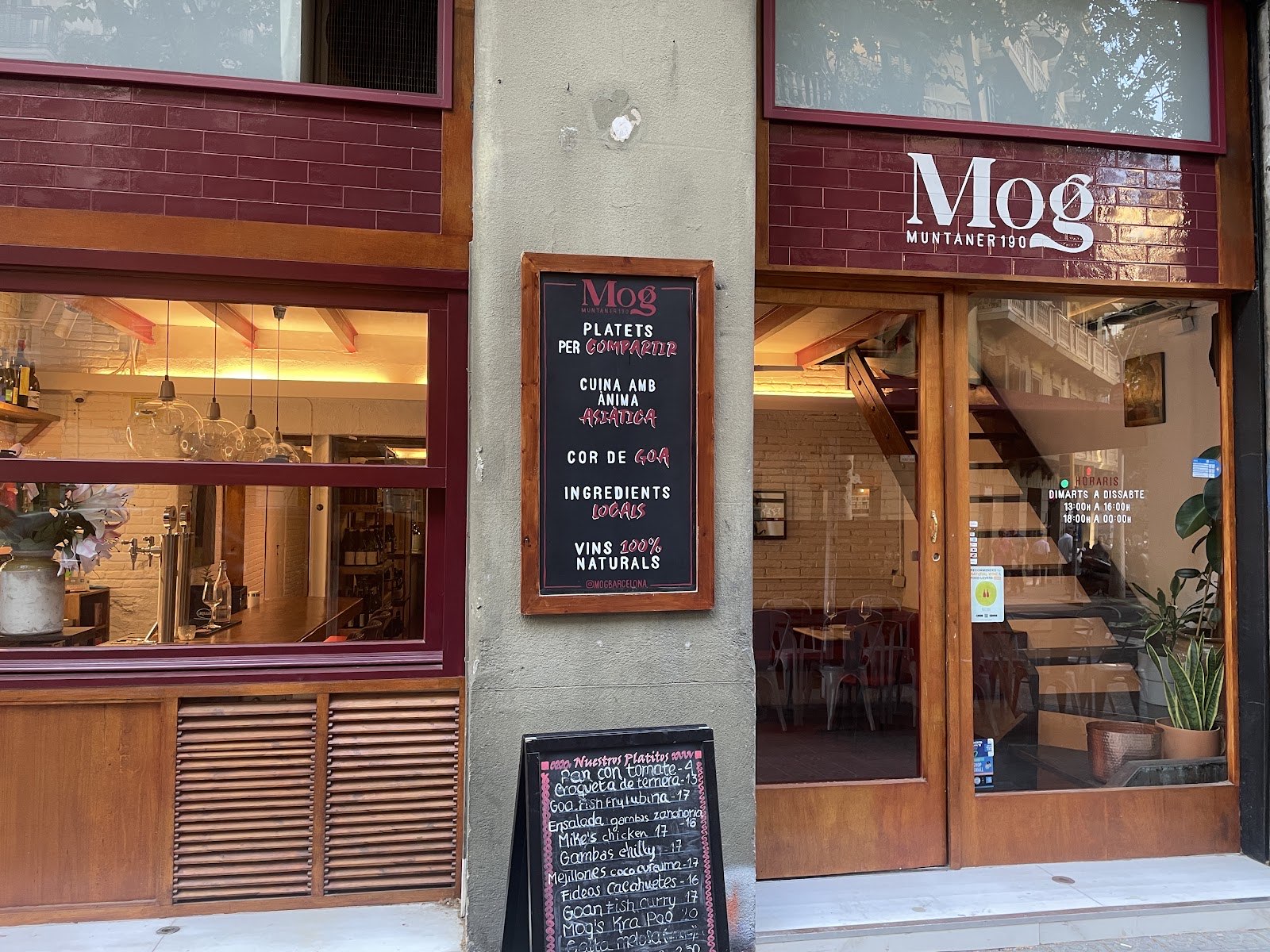 Mog Barcelona photo 3