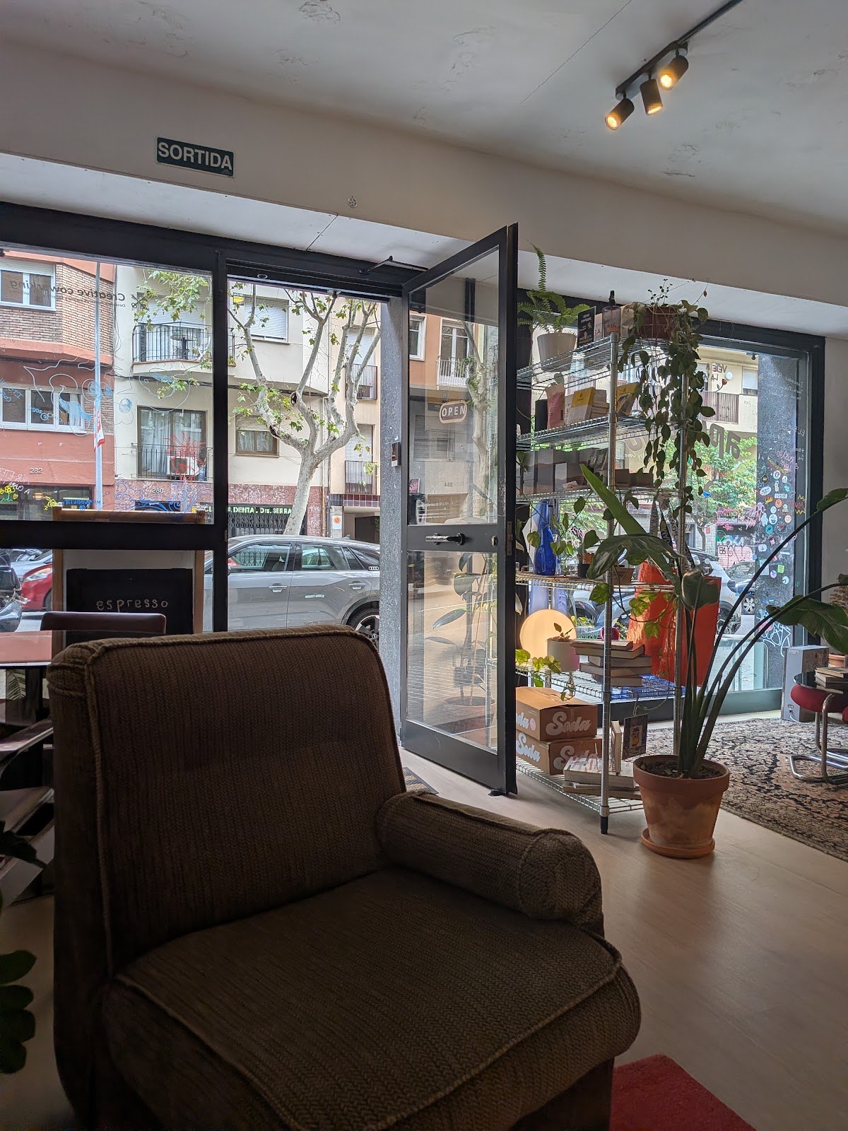 Apurado Café photo 2