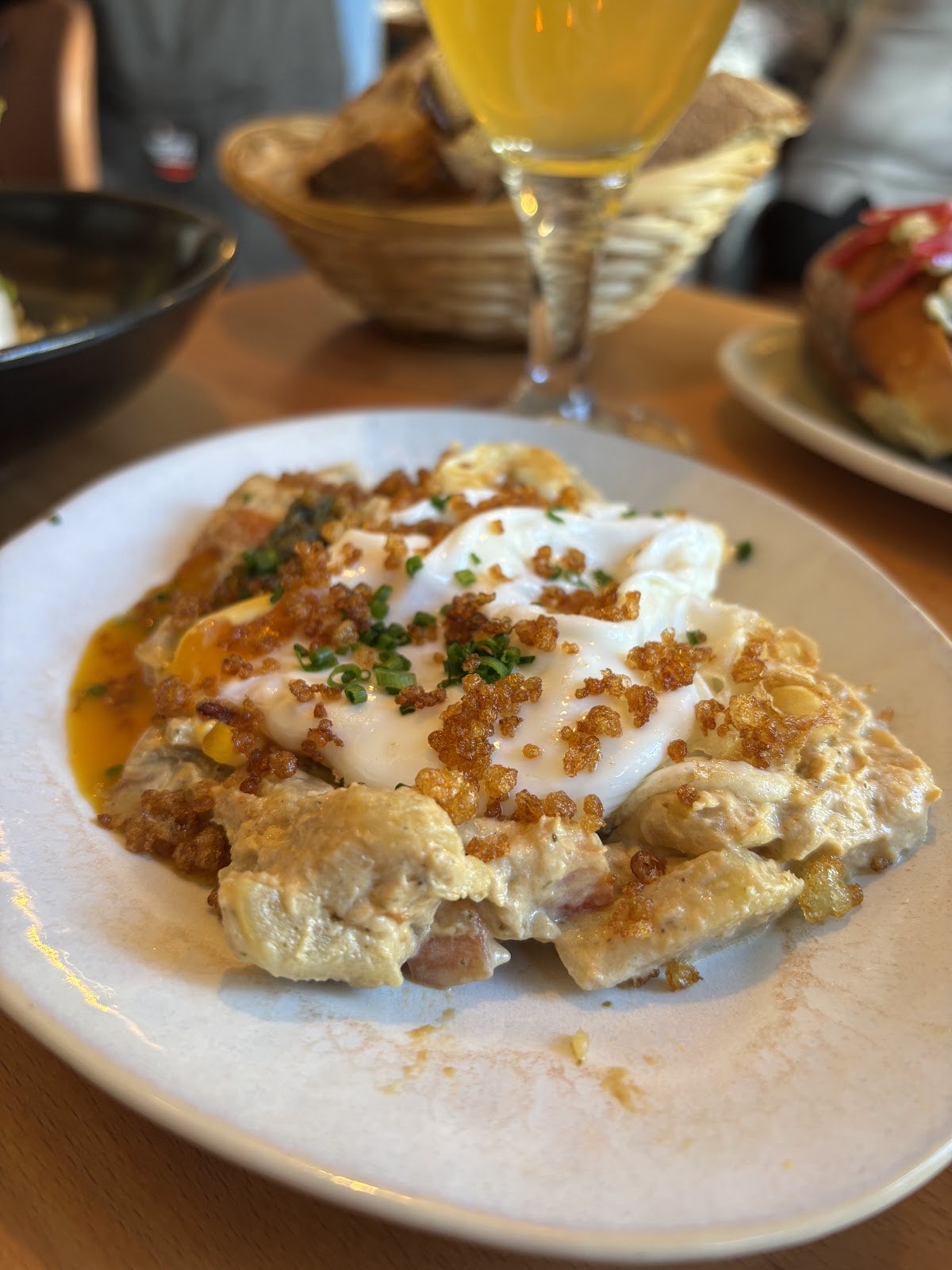 Contracorrent photo 2